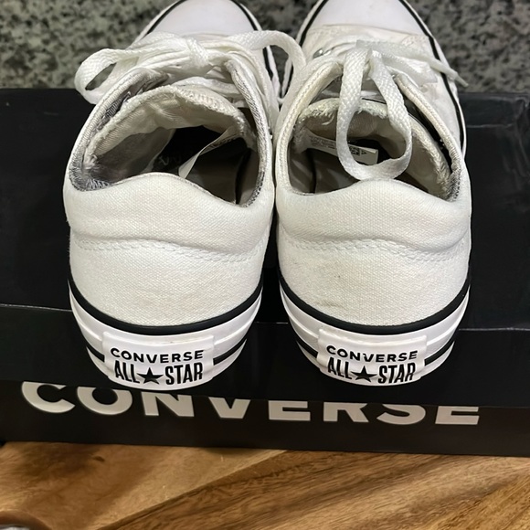 Converse All Star Tennis Shoes Sneakers Size 7 White Black - Picture 3 of 7